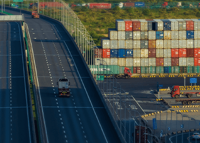 connected-vehicle-service-for-commercial-vehicle